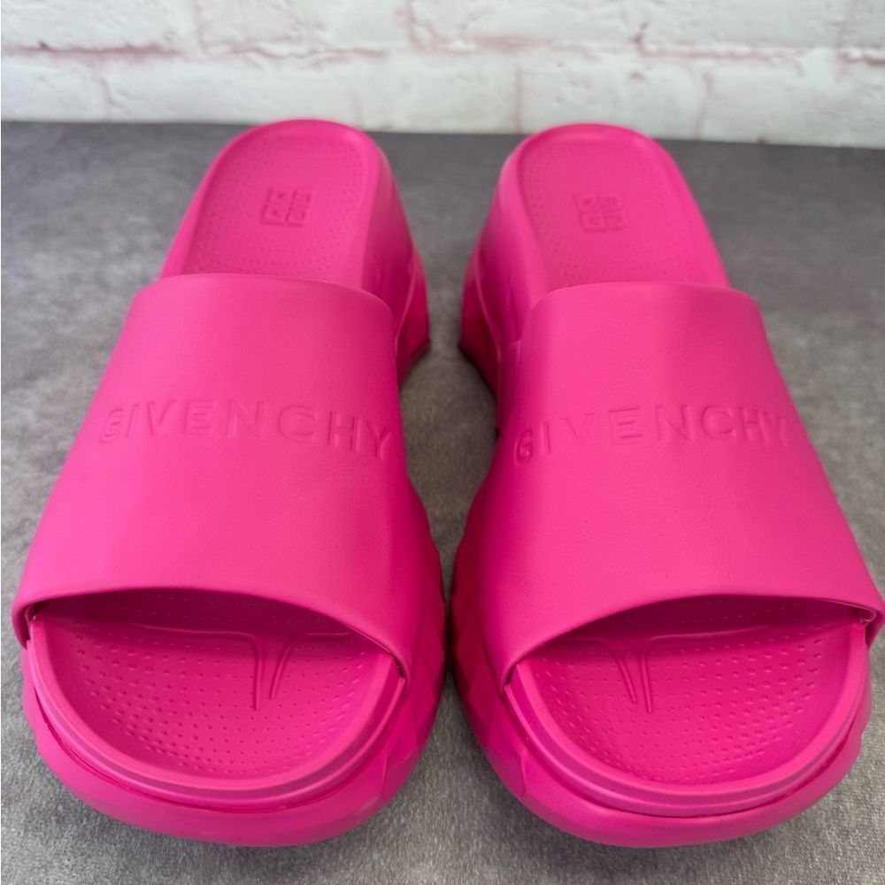 Givenchy Pink Leather Marshmallow Wedge Sandals NIB 40 - Picture 4 of 11